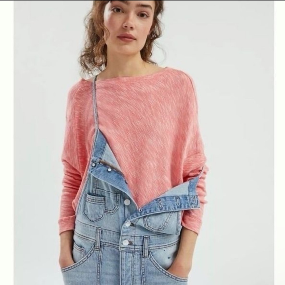 Anthropologie top lightweight knit sweater long sleeve coral pink